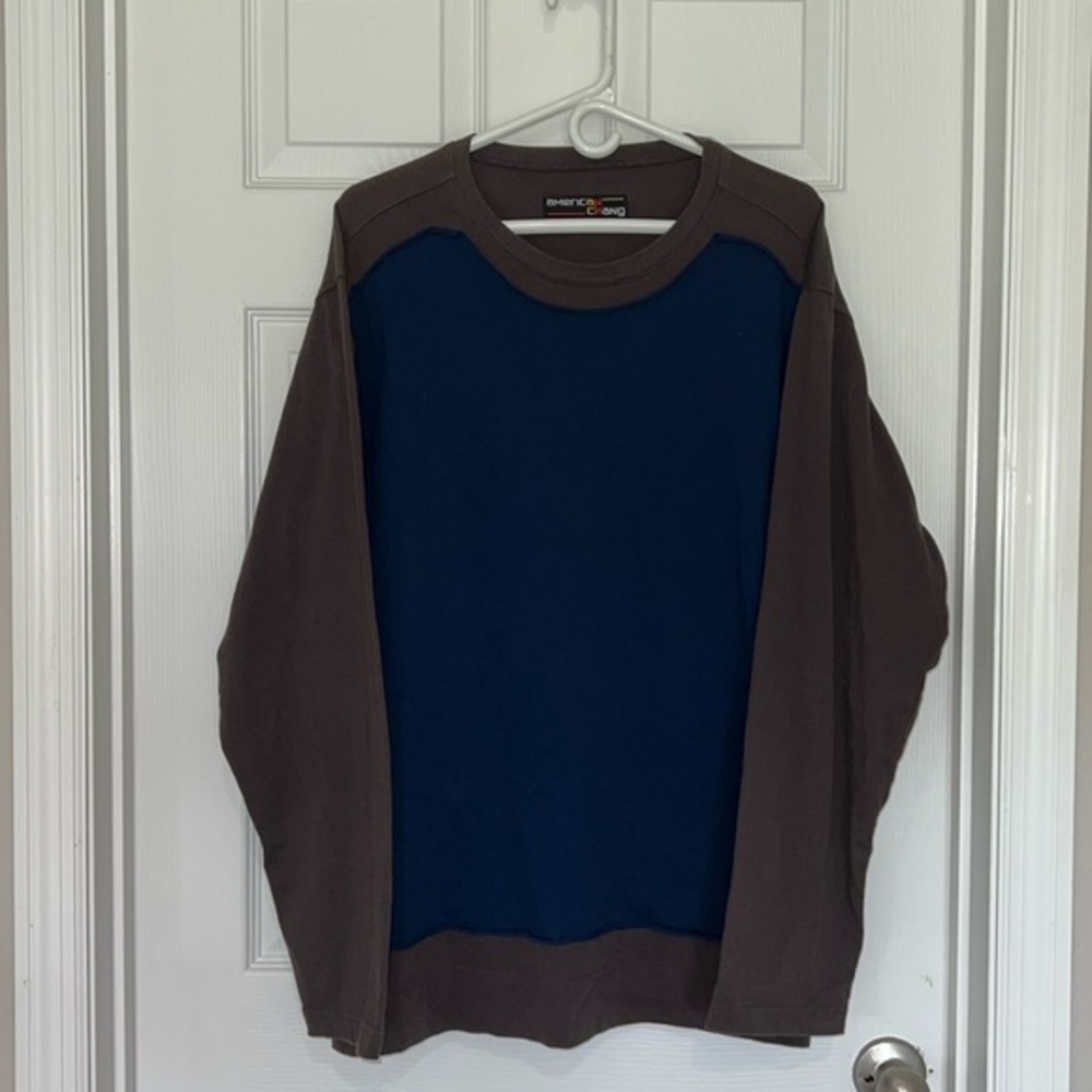 American Chang men’s brown& navy longsleeve teeshirt